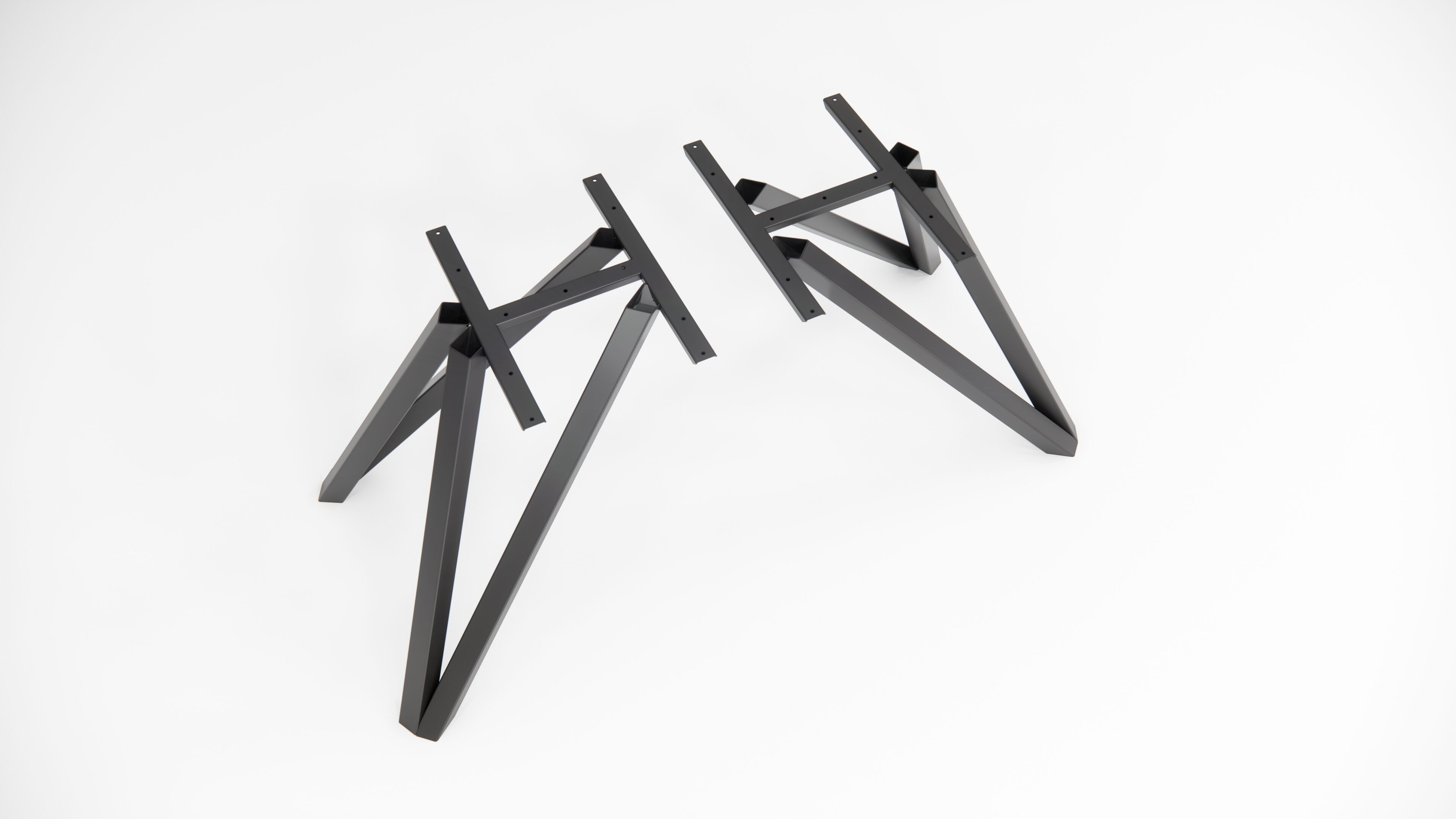 NET noha na jedálenský stôl čierna