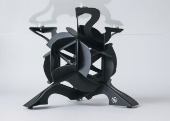 Kovová noha ETIAAM, čierna matná